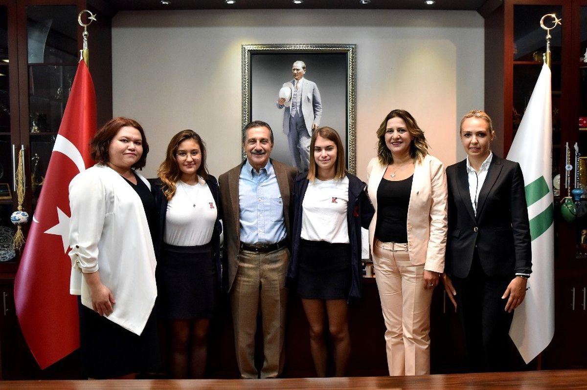 Sevinçlerini Başkan Ataç\'la paylaştılar