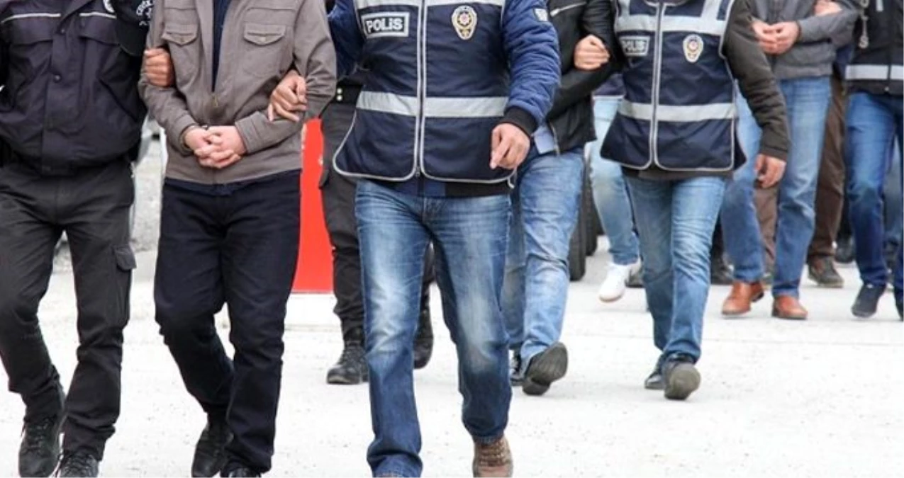 FETÖ\'nün TSK yapılanmasında 111 şüpheli tutuklandı
