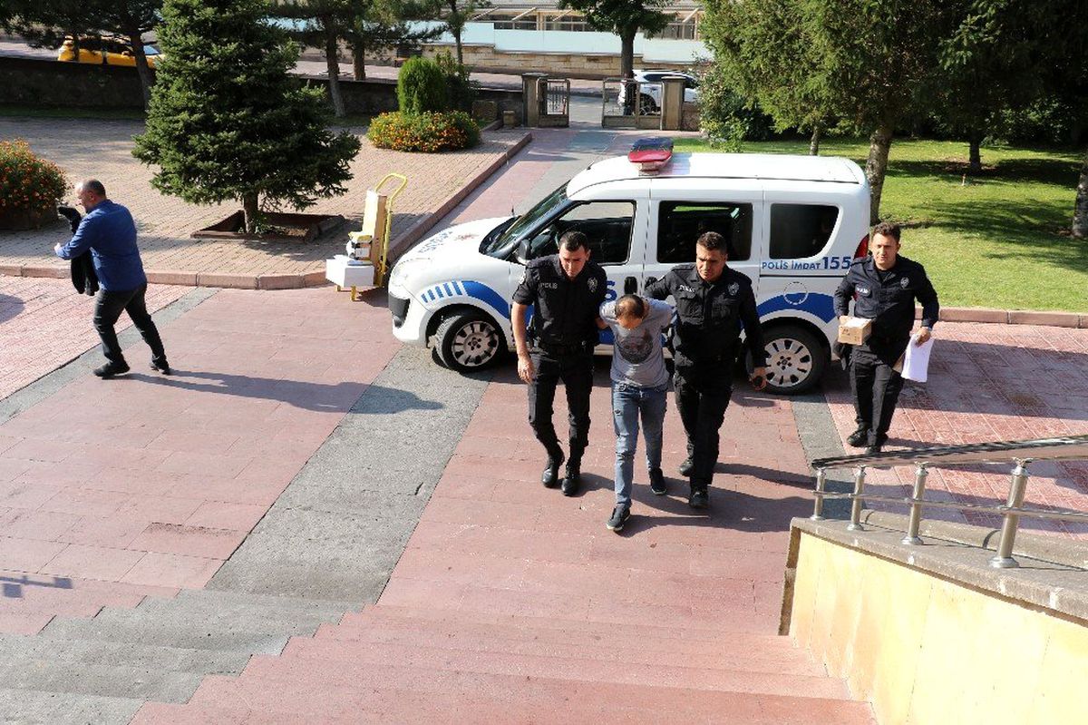 Şüpheli şahıs bekçilere kurusıkı tabanca ile ateş açtı