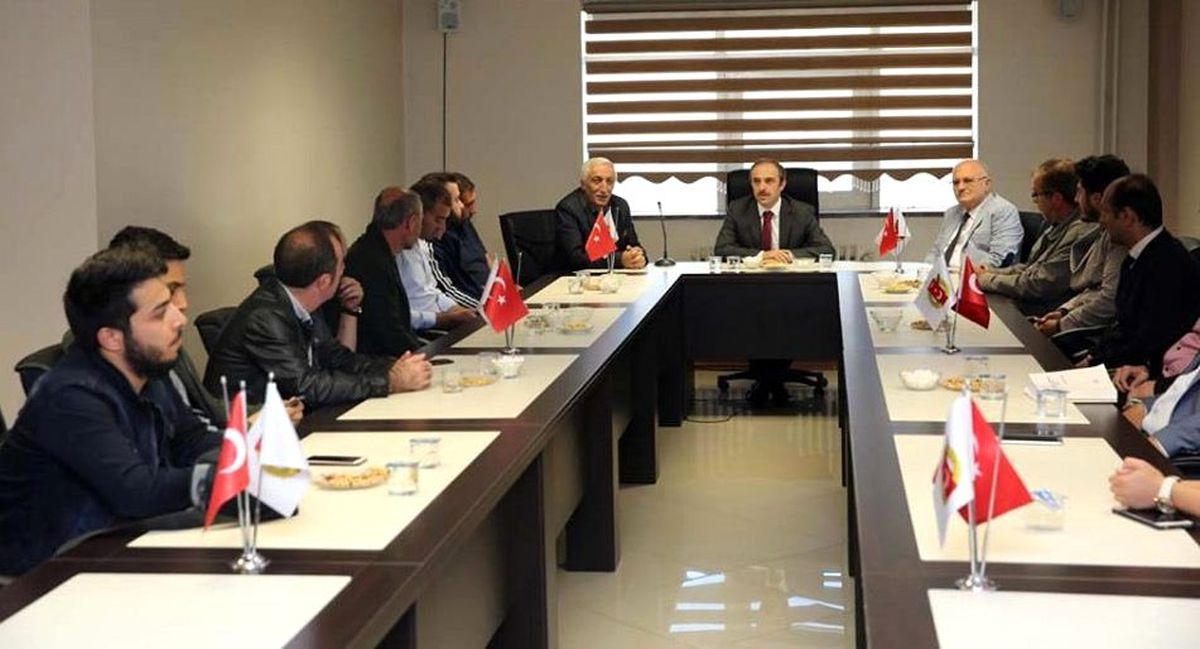 Vali Epcim, gazetecilerle bir araya geldi