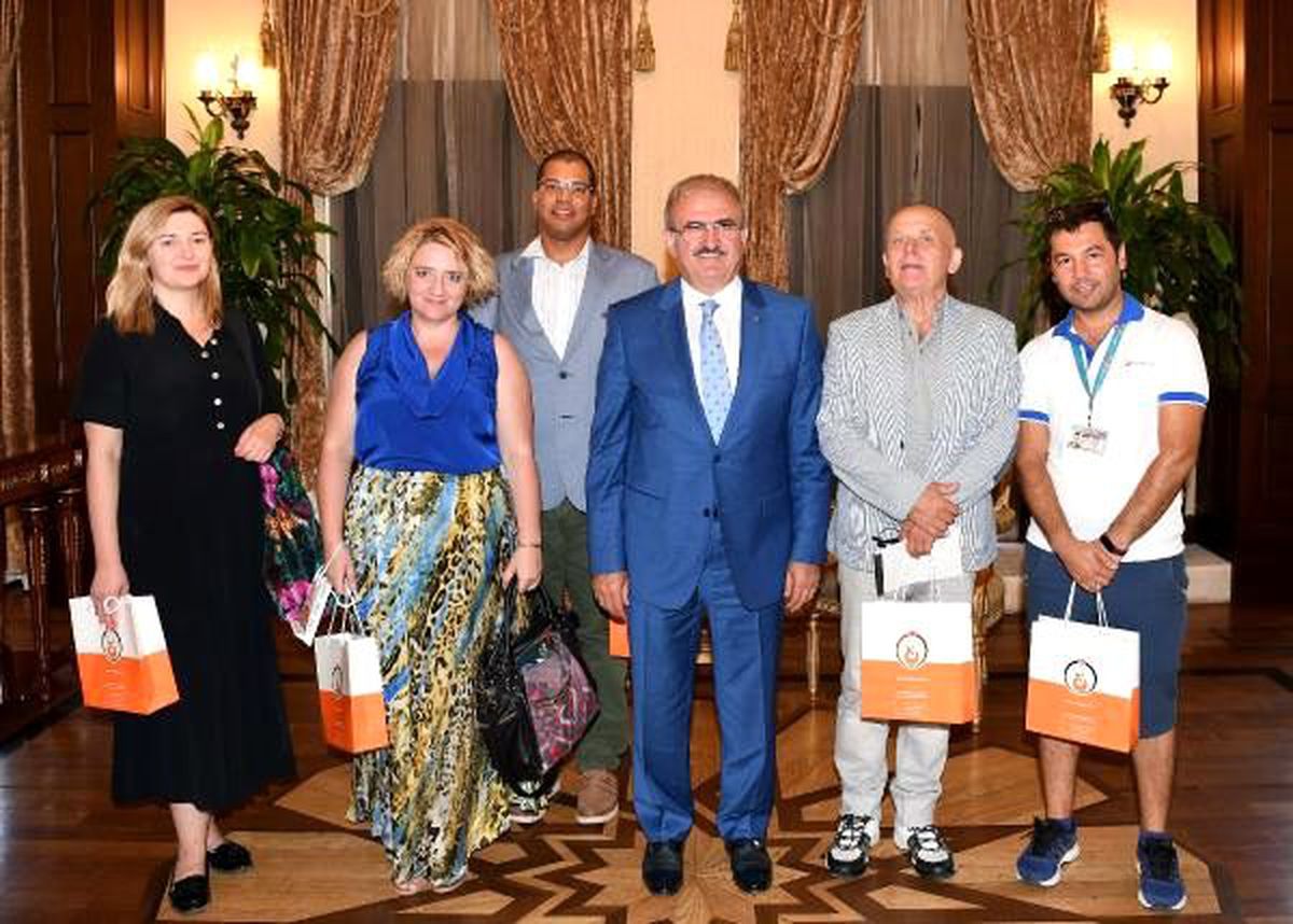 Vali karaloğlu: polonya türkiye\'ye turist gönderen en güçlü ülke olacak