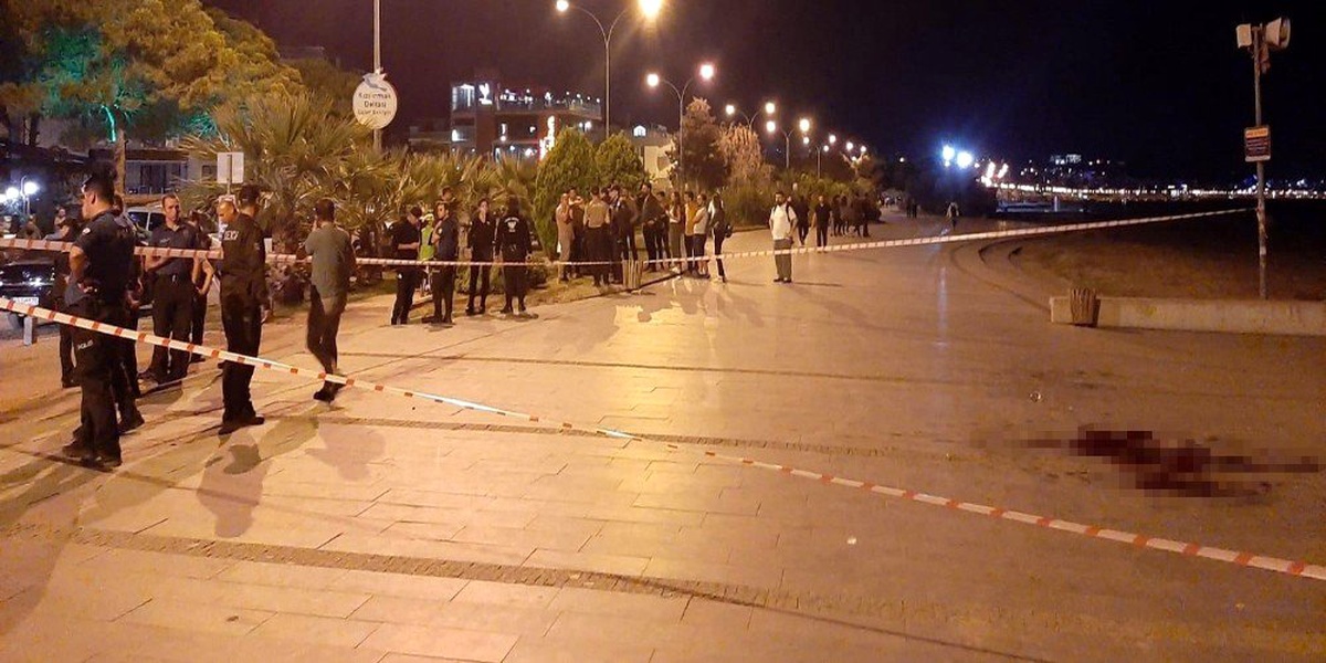 "Yan bakma" meselesi yüzünden iki kardeş bıçakla yaralandı