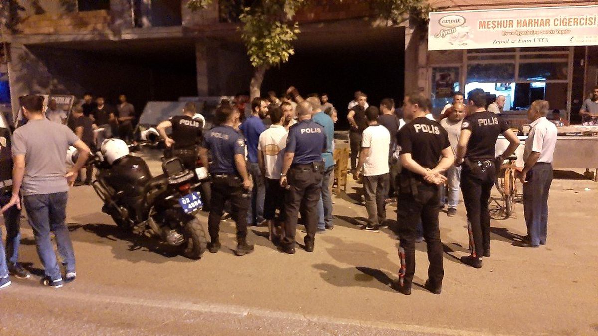 Adıyaman\'da bıçaklı ve silahlı kavga: 2 yaralı