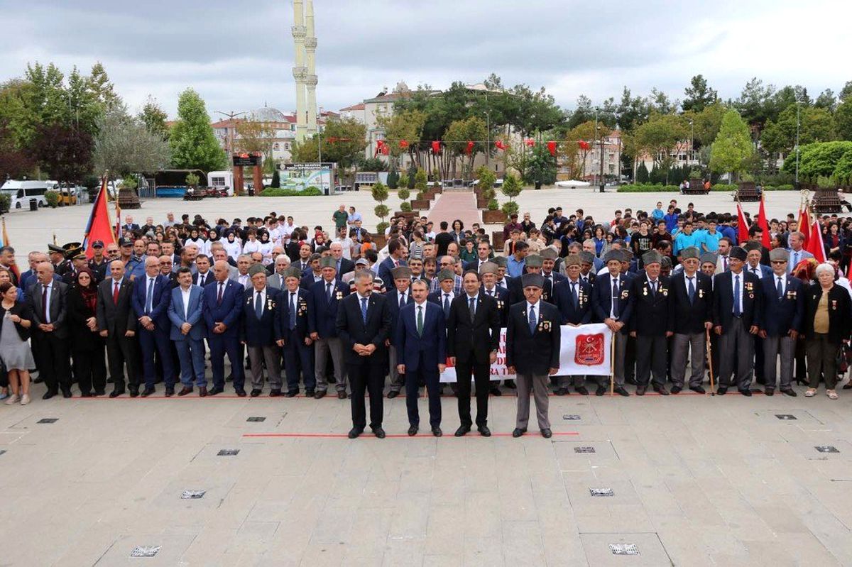 Bafra\'da Gaziler Günü törenle kutlandı