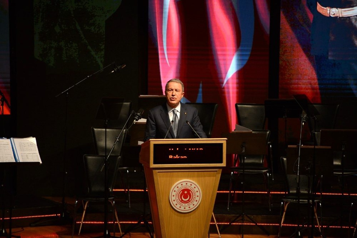 Bakan Akar\'dan \'Güvenli Bölge\' açıklaması