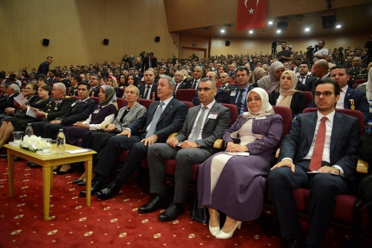 Bakan Akar\'dan \'Güvenli Bölge\' açıklaması