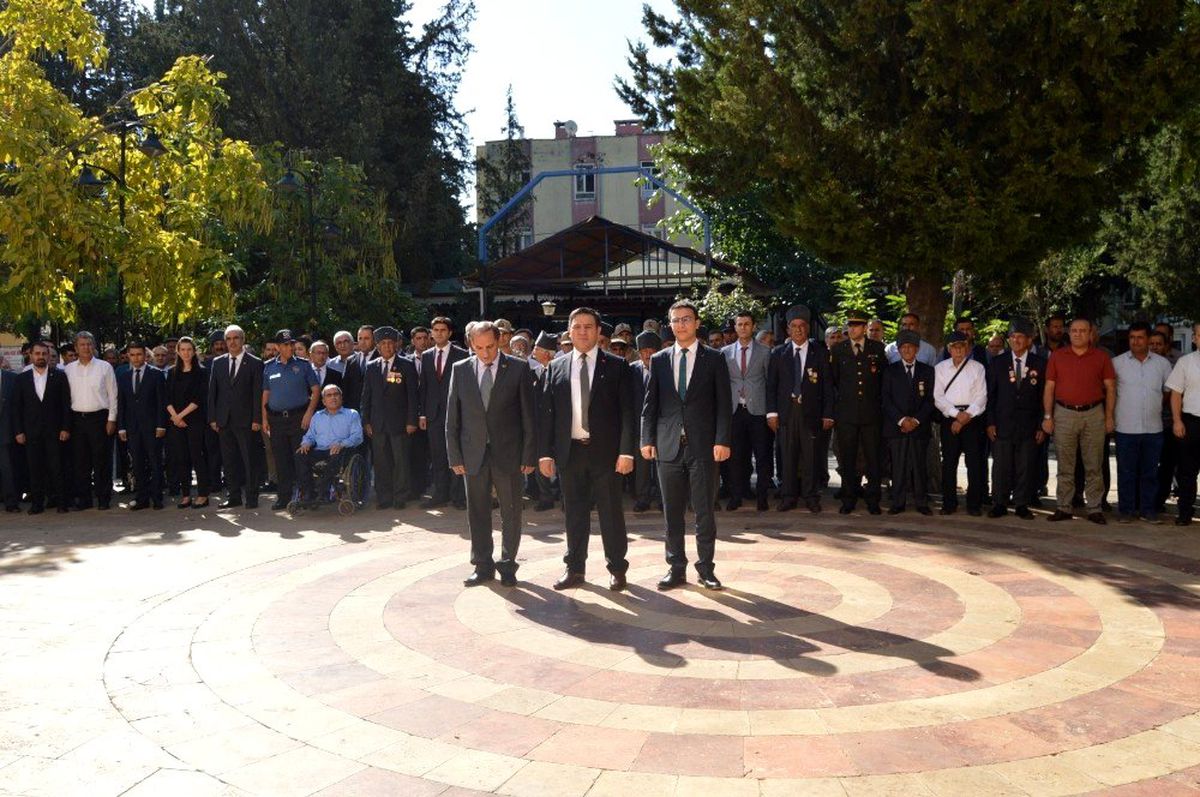 Besni\'de 19 Eylül Gaziler Günü töreni