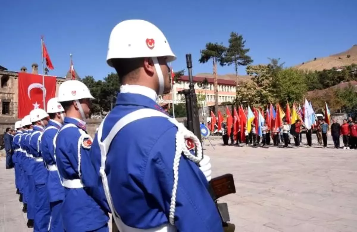 Bitlis\'te \'gaziler günü\' kutlandı