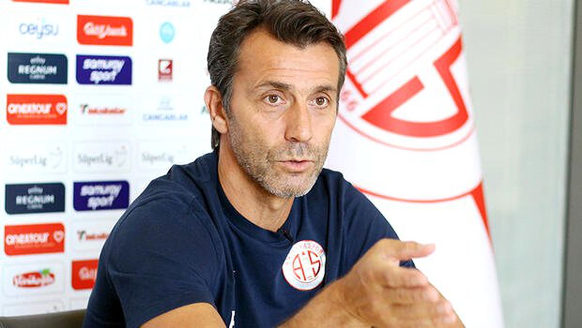 Bülent Korkmaz: Maalesef VAR\'daki hakemler de hata yapmaya başladı