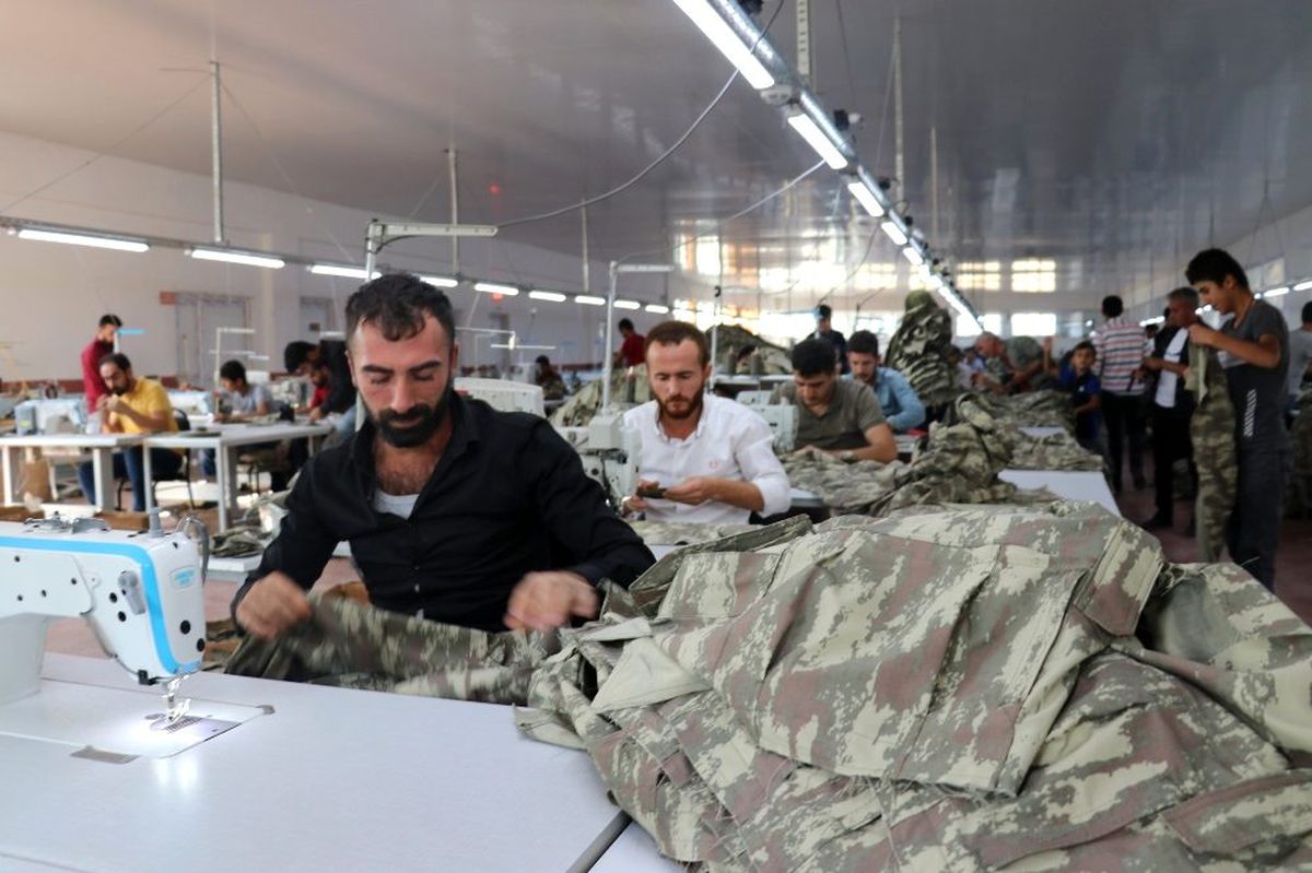 Cezaevinden dönüştürülen fabrika 150 kişiye ekmek kapısı oldu