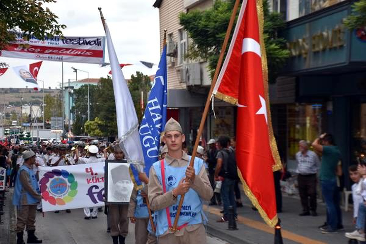 Edirne\'de, kültür, sanat ve tarım festivali renkli görüntülerle başladı