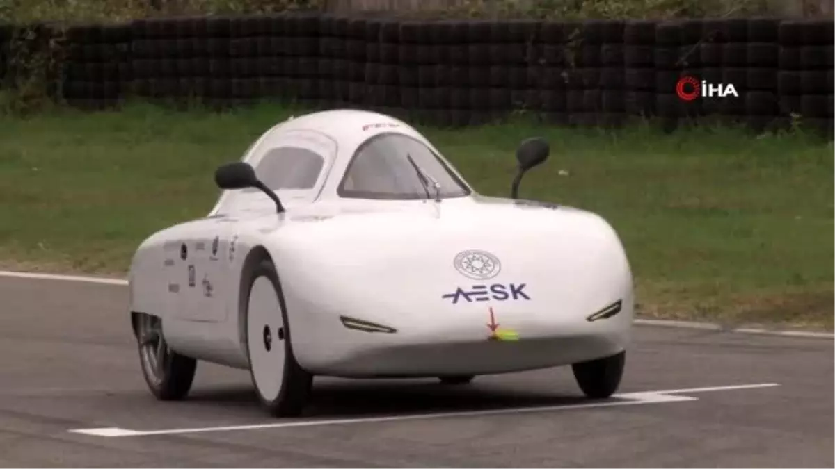 Elektrikli araç yarışlarında final başlangıcını TÜBİTAK Başkanı yaptı