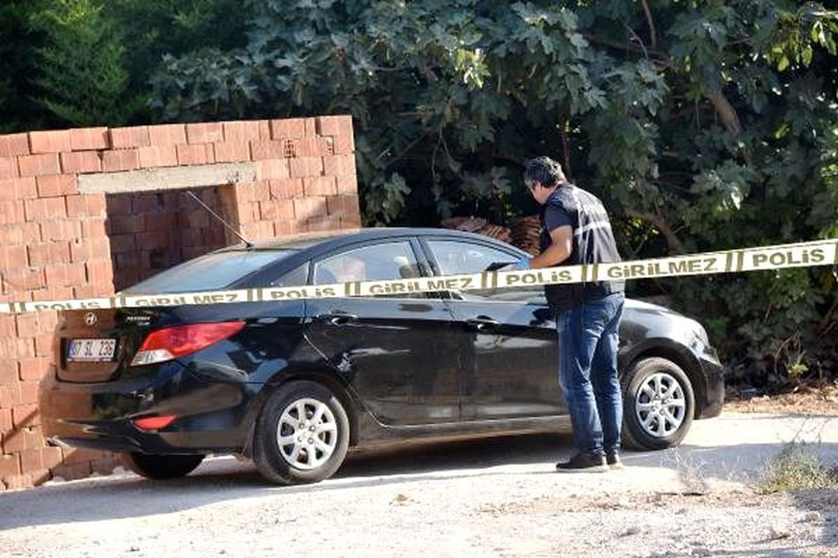 Emekli astsubay otomobilinde ölü bulundu
