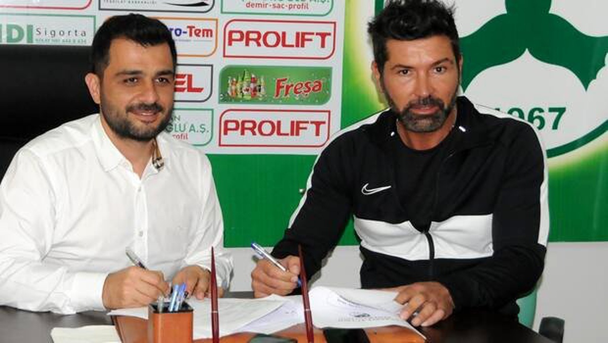 Giresunspor\'da Hakan Kutlu dönemi! 1+1 yıllık...