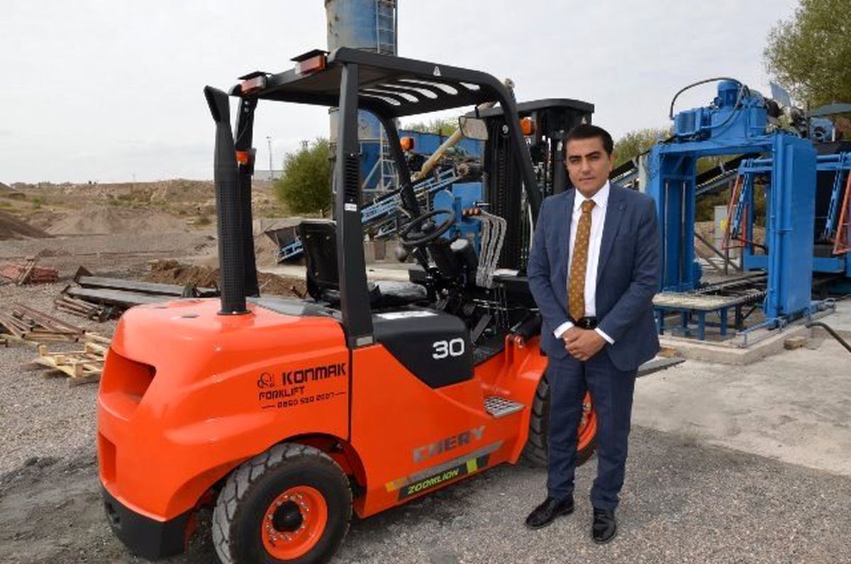 Gülşehir Belediyesi bünyesine yeni bir iş makinesi daha kazandırdı