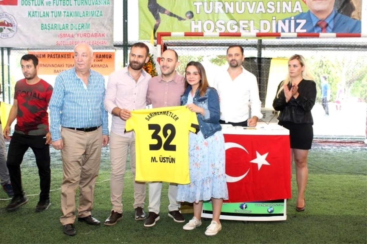 İstanbul\'daki Sütçülerlilerden merhum belediye başkanları adına futbol turnuvası