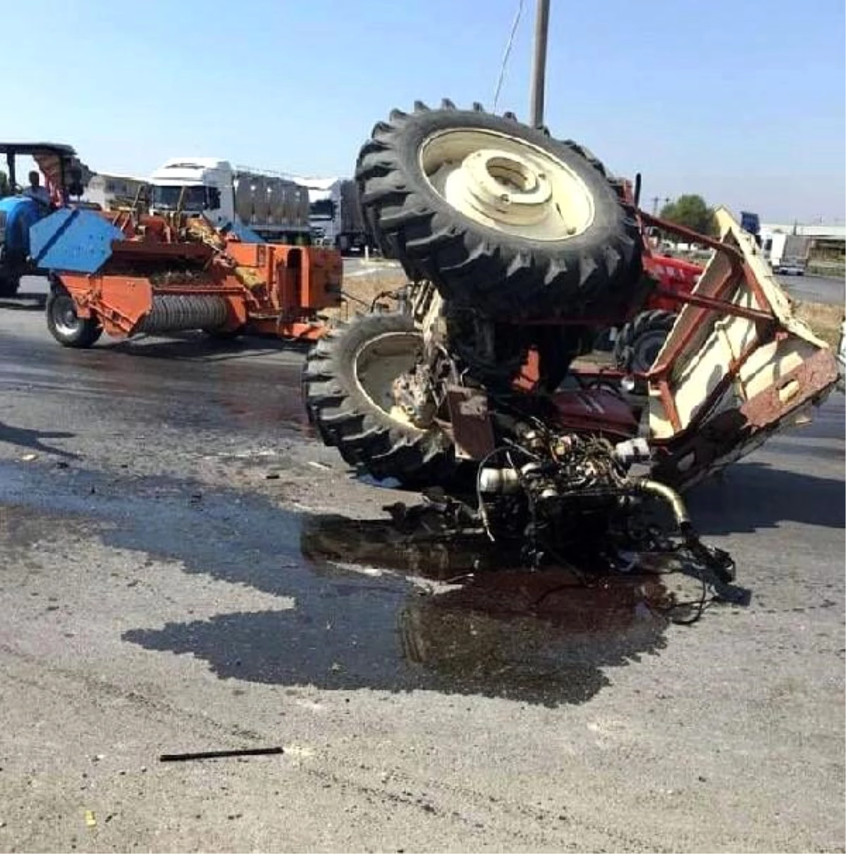 Kazada yaralanan traktör sürücüsü kurtarılamadı