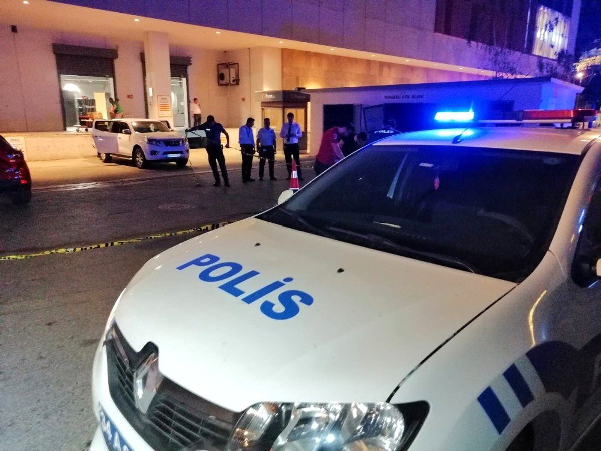 Maltepe\'de silahlı saldırı: 1 yaralı