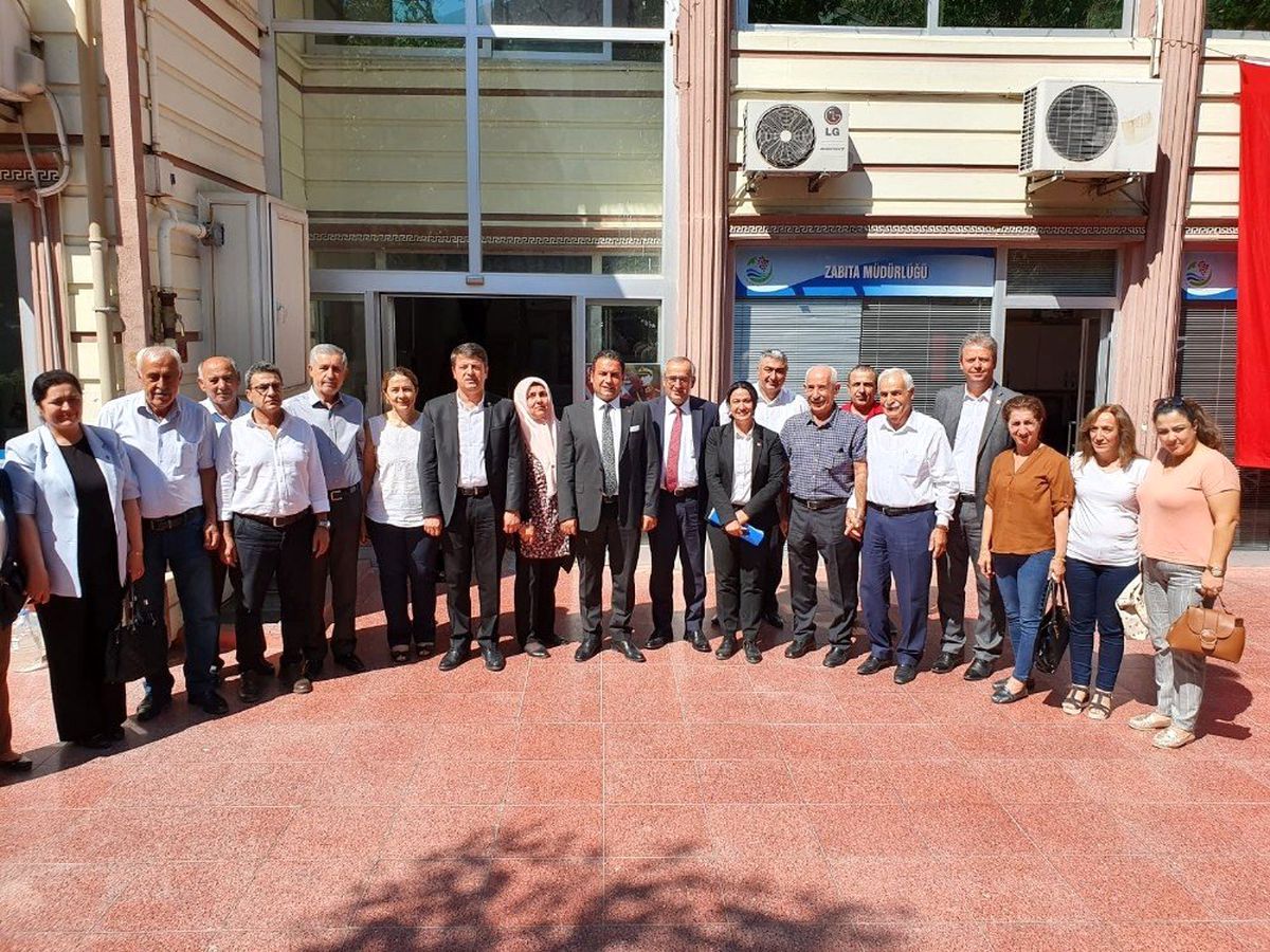 Milletvekilleri, Başkan Yıldırım ile bir araya geldi
