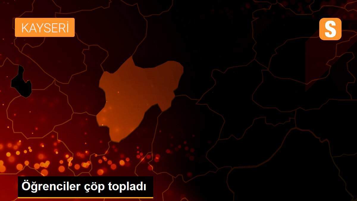 Öğrenciler çöp topladı