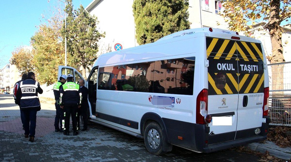Okul servis araçlarına 5 bin TL ceza