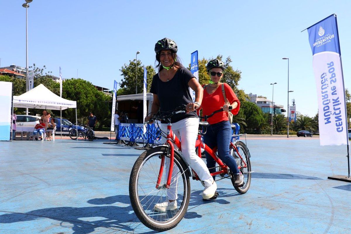 Pedallar engelleri kaldırmak için çevrildi
