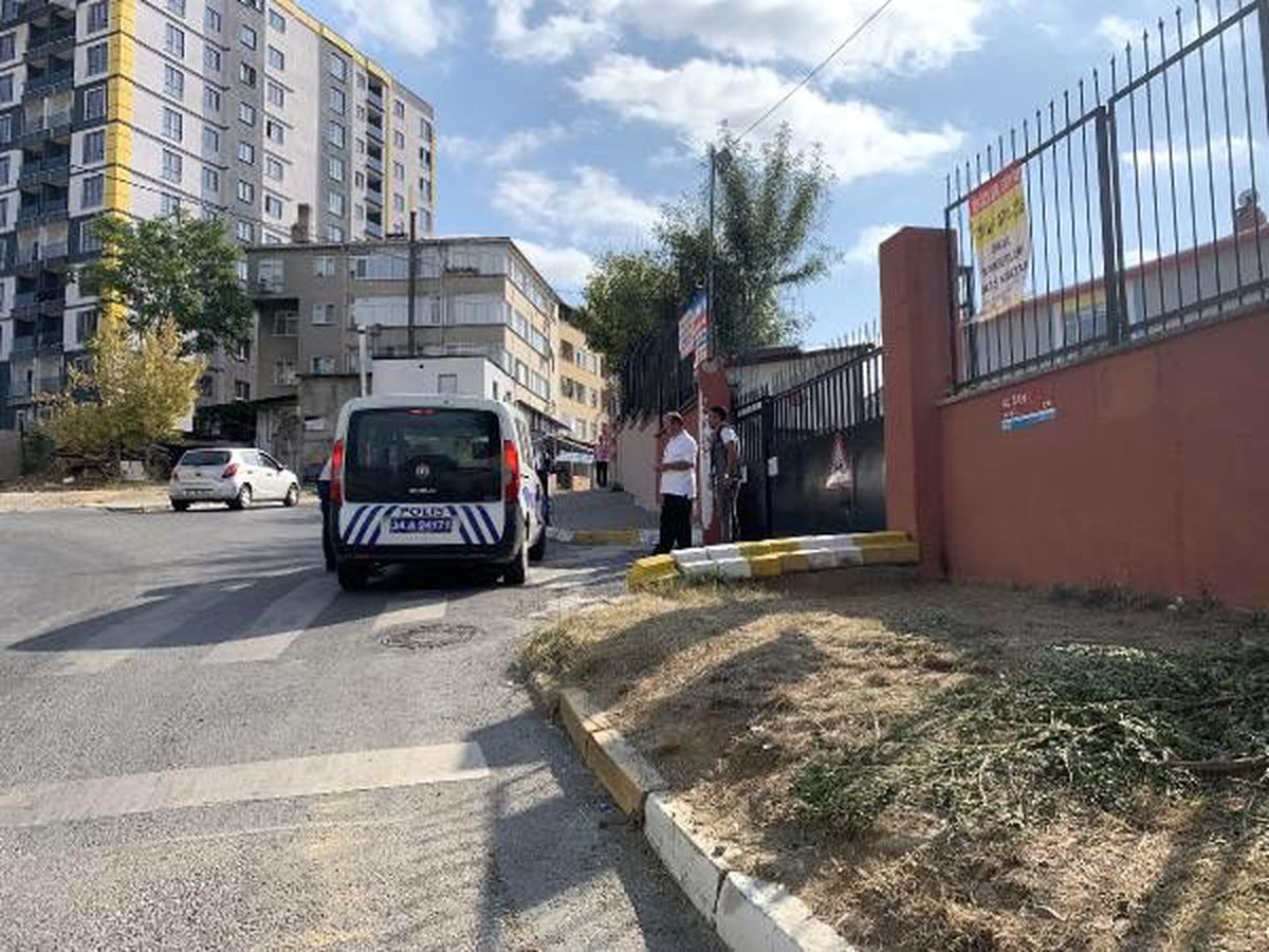 Pendik\'de pompalı tüfekle dehşet saçtı