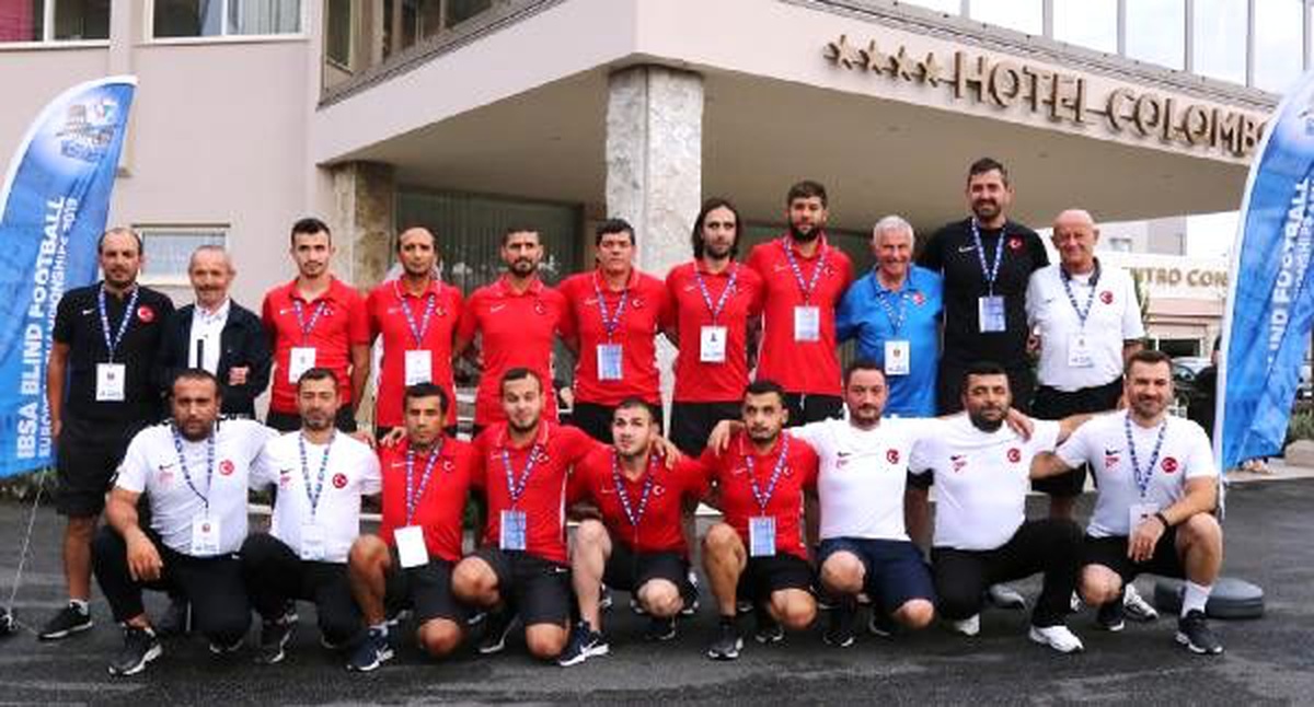 Sesi görenler (b1) futbol milli takımı, belçika ile karşılaşacak