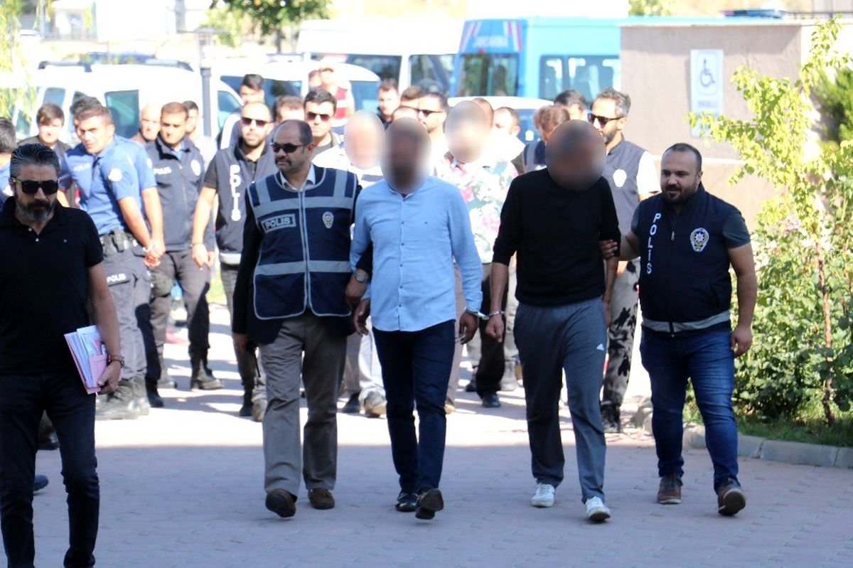 Üniversitedeki silahlı kavgada 2 tutuklama