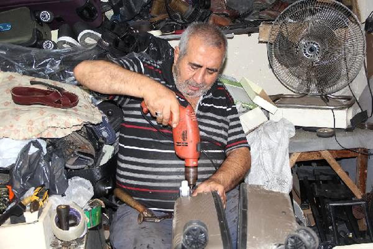 55 yıllık kundura tamircisi