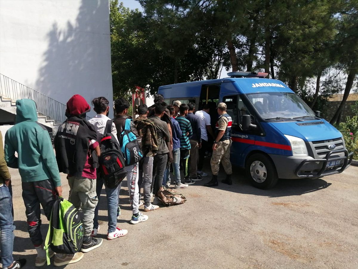 Adıyaman\'da göçmen kaçakçılığı operasyonu
