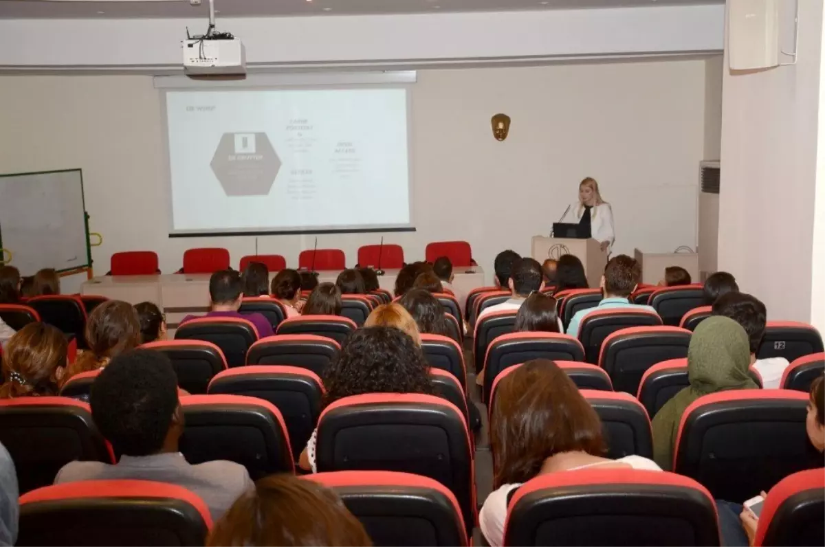 Anadolu Üniversitesinde akademik makale yazımı çalıştayı