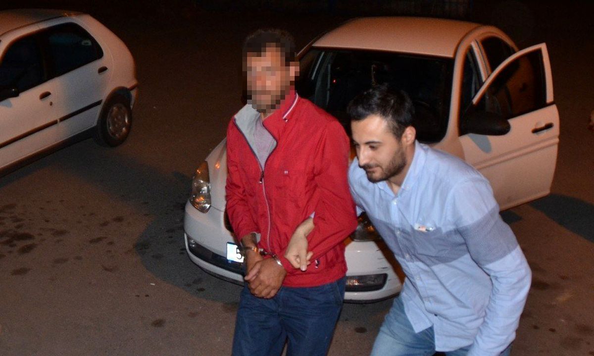 Bafra\'da uyuşturucu satıcılarına operasyon: 2 tutuklama
