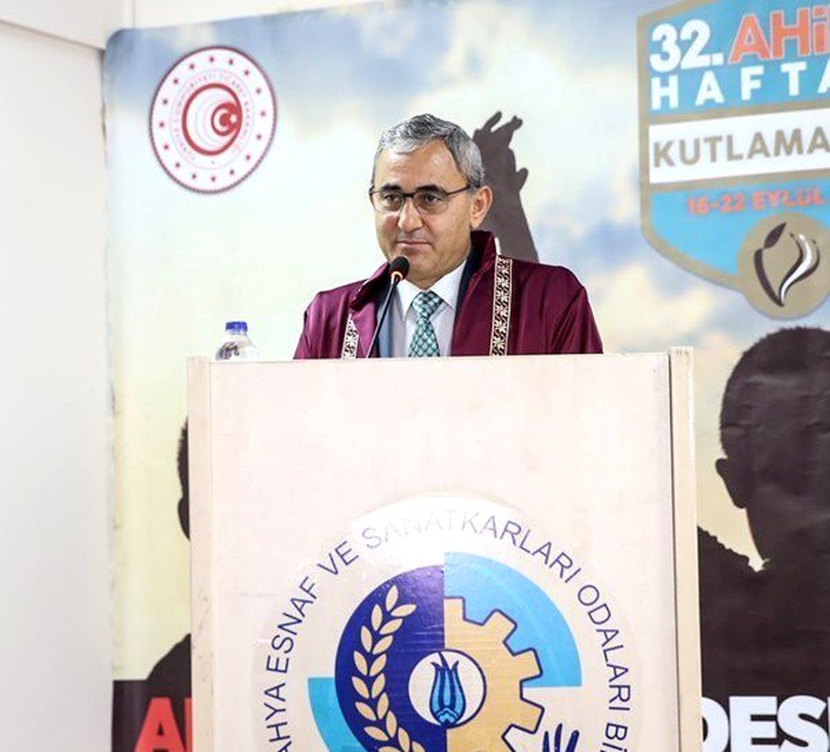 Başkan Alim Işık: "Şehrimizi daha ileri noktalara taşıyacağız"