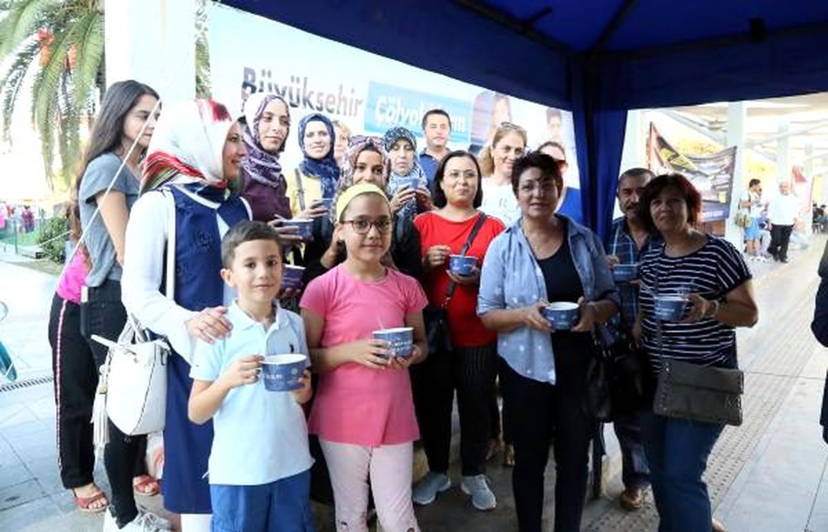 Çölyak hastaları için glutensiz aşure