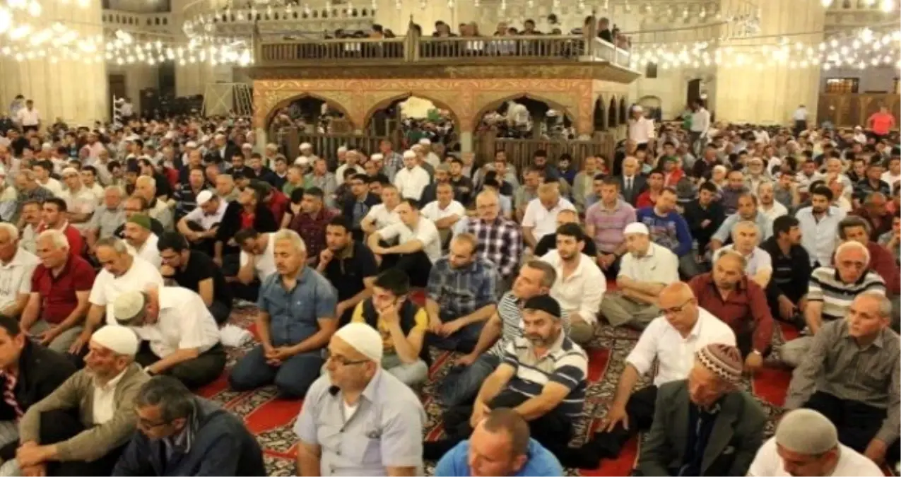 Cuma namazı nasıl kılınır, kaç rekattır? (20 Eylül Cuma hutbesi)