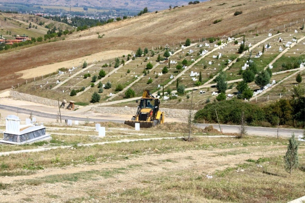 Erbaa\'da mezarlık çalışması