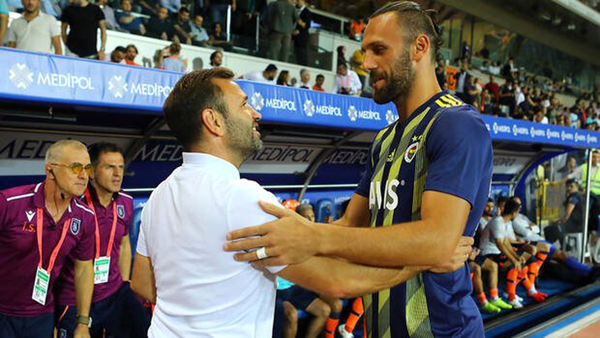Fenerbahçe Vedat Muriqi\'yi satarsa Rizespor...