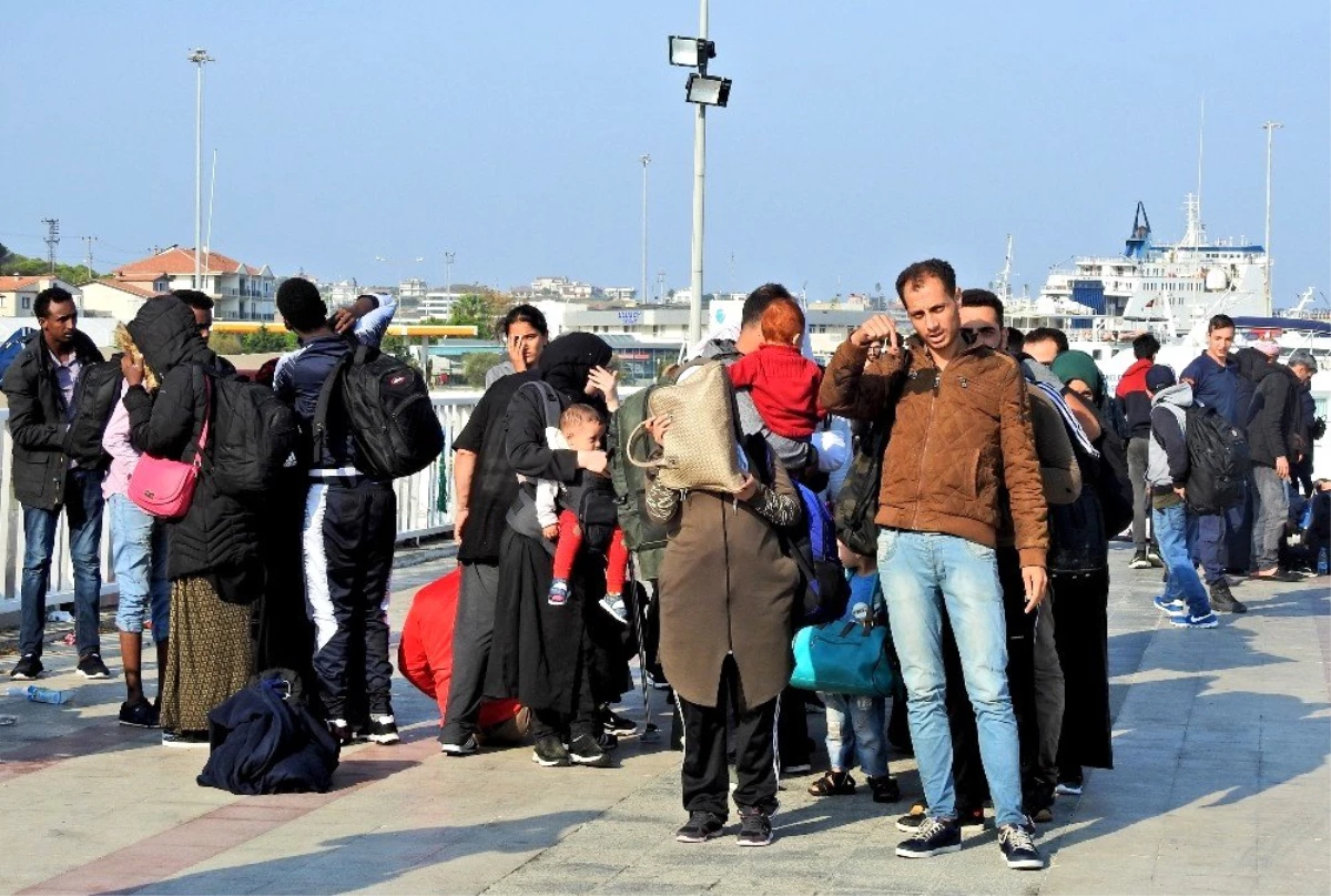 İzmir\'de 169 düzensiz göçmen yakalandı