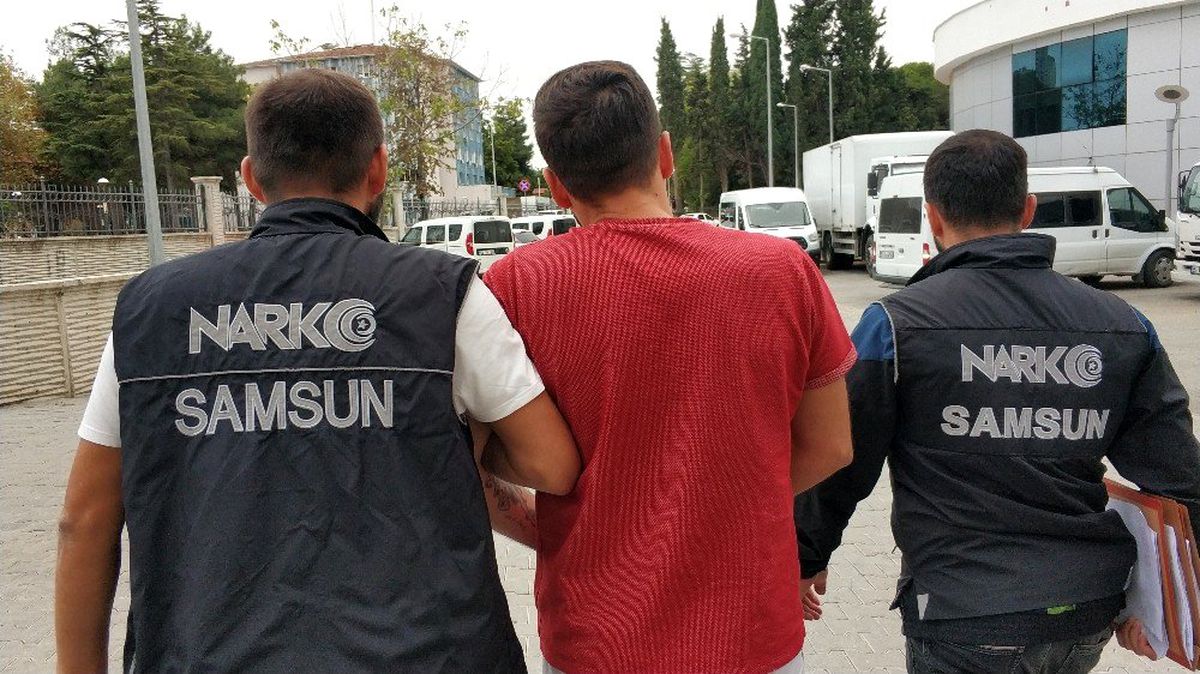 Otobüs terminalinde uyuşturucuyla yakalanan zanlı tutuklandı