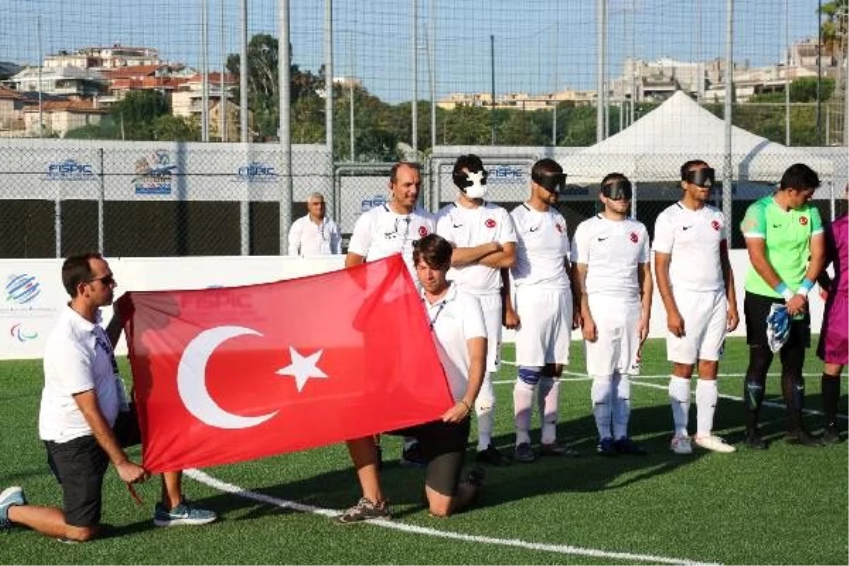 Sesi görenler (b1) futbol milli takımı belçika\'yı 1-0 mağlup etti