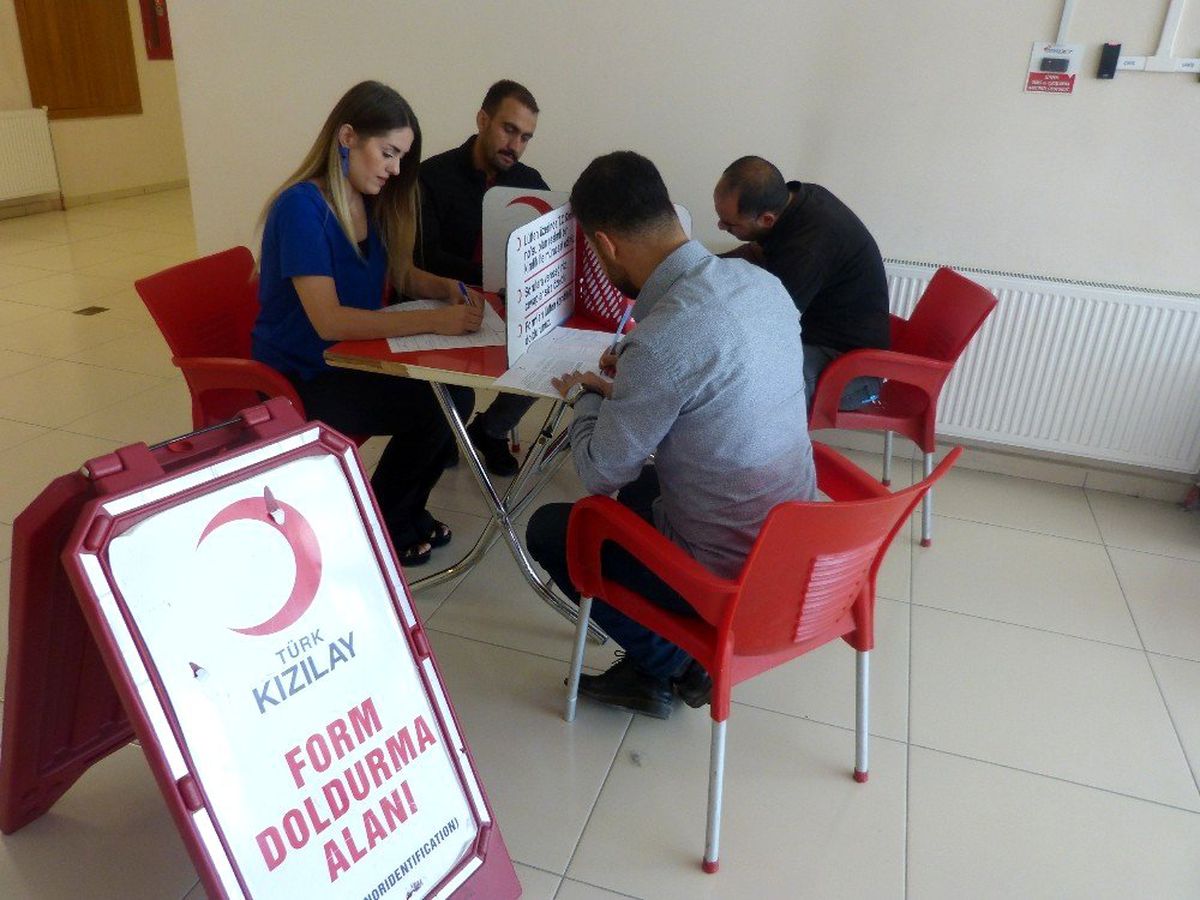 VEDAŞ çalışanlarından kan bağışı
