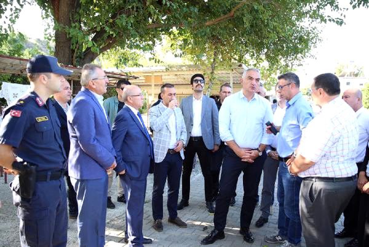 Bakan ersoy, tarihi su kemerlerini inceledi