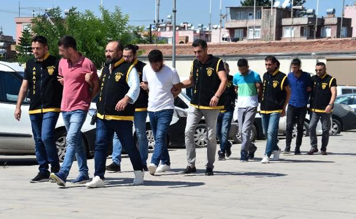 Bir kişiyi kaçırıp, fidye isteyen 4 şüpheli tutuklandı