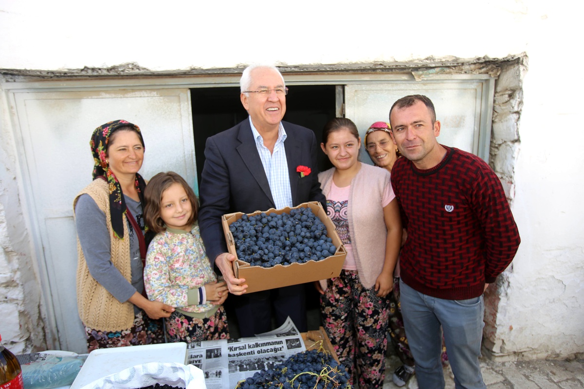 Kavacık Üzüm Festivali renkli başladı