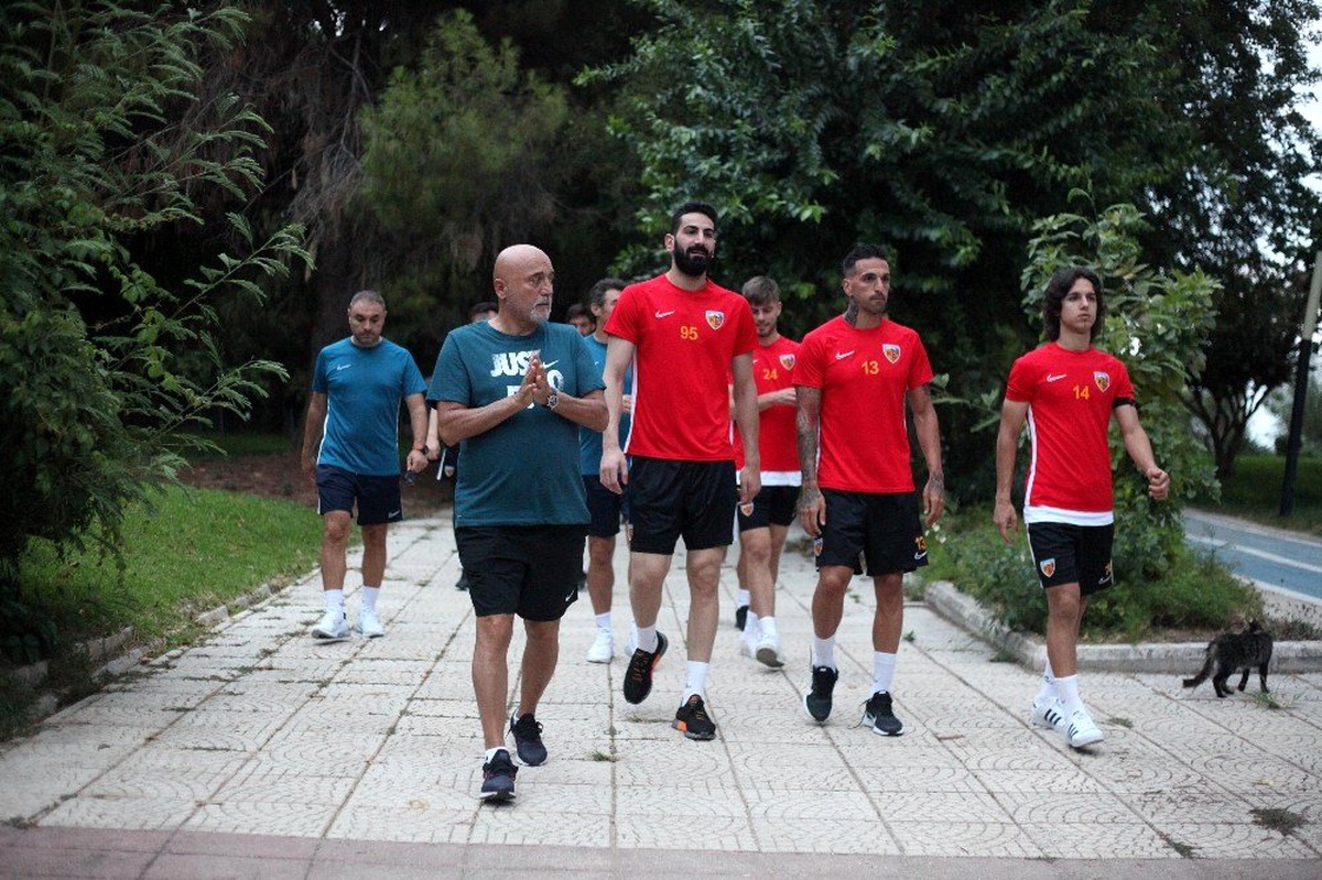 Kayserispor\'un Denizlispor maçı 11\'i