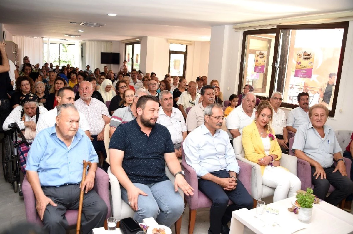 Tarsus Belediyesi\'nden "Alzheimer Günü" etkinliği