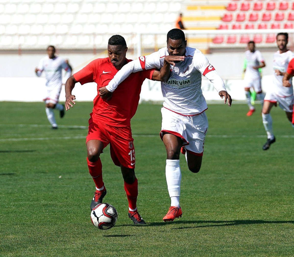 TFF 1. Lig: Cesar Grup Ümraniyespor: 1 - Boluspor: 1