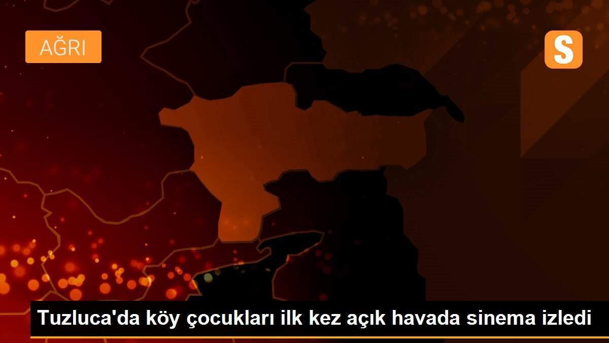 Tuzluca\'da köy çocukları ilk kez açık havada sinema izledi