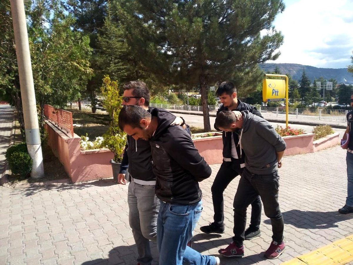 Uyuşturucu operasyonunda 2 kişi tutuklandı
